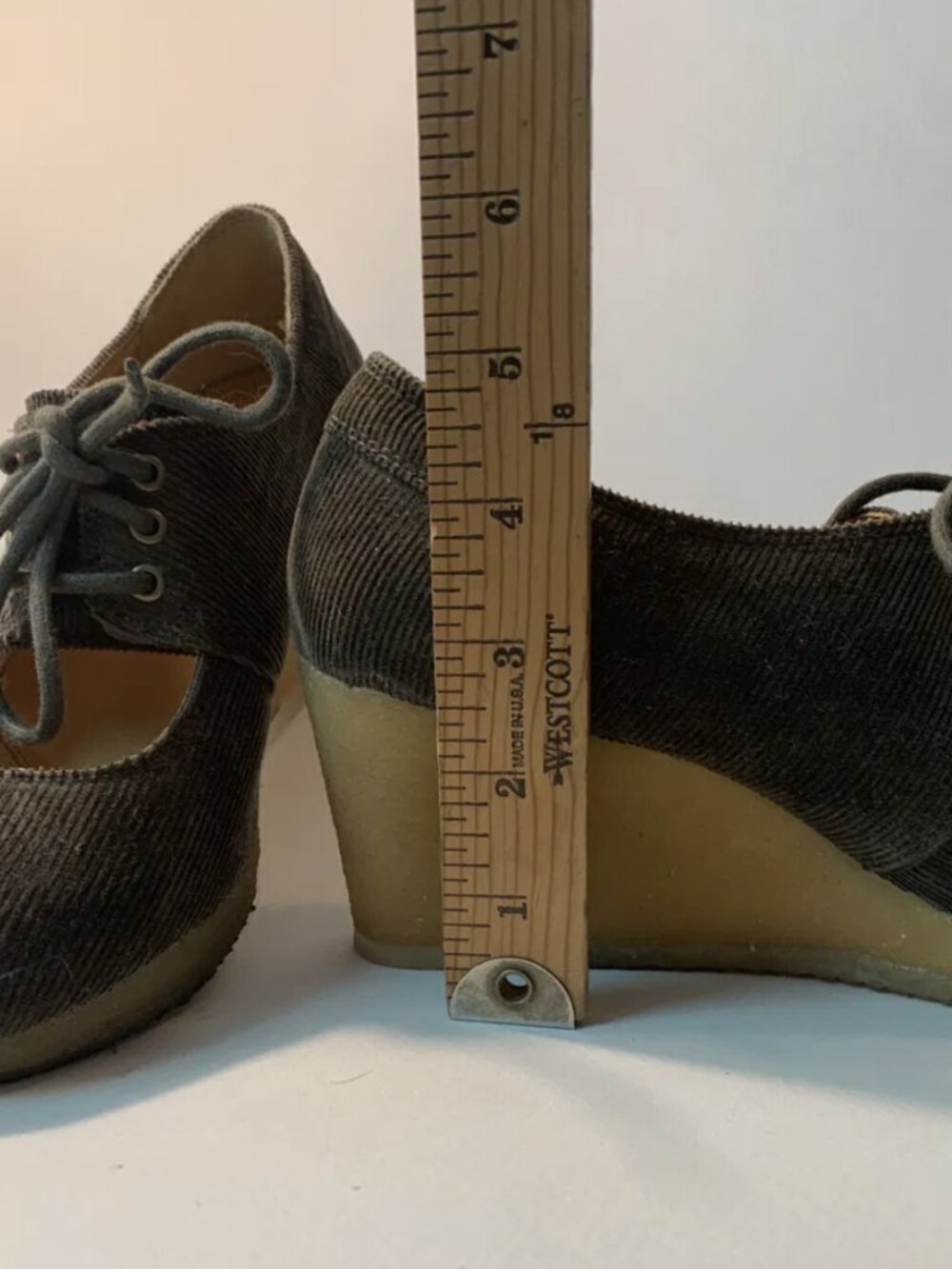 Clarks Originals Vintage Corduroy Lace-Up Wedge